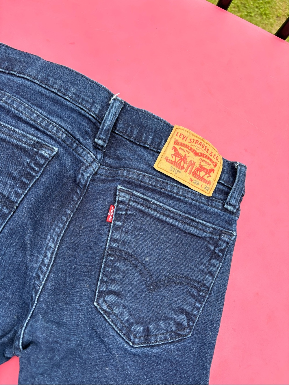 Levi's Women's Dark Indigo Skinny Jeans - Picture 2 of 5